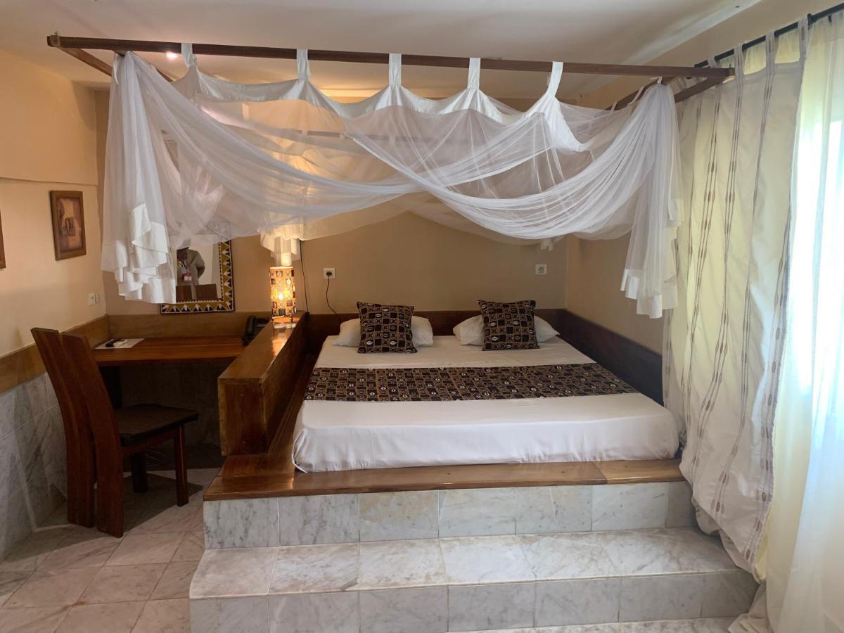 Le Lodge Des Almadies Dakar Exterior photo