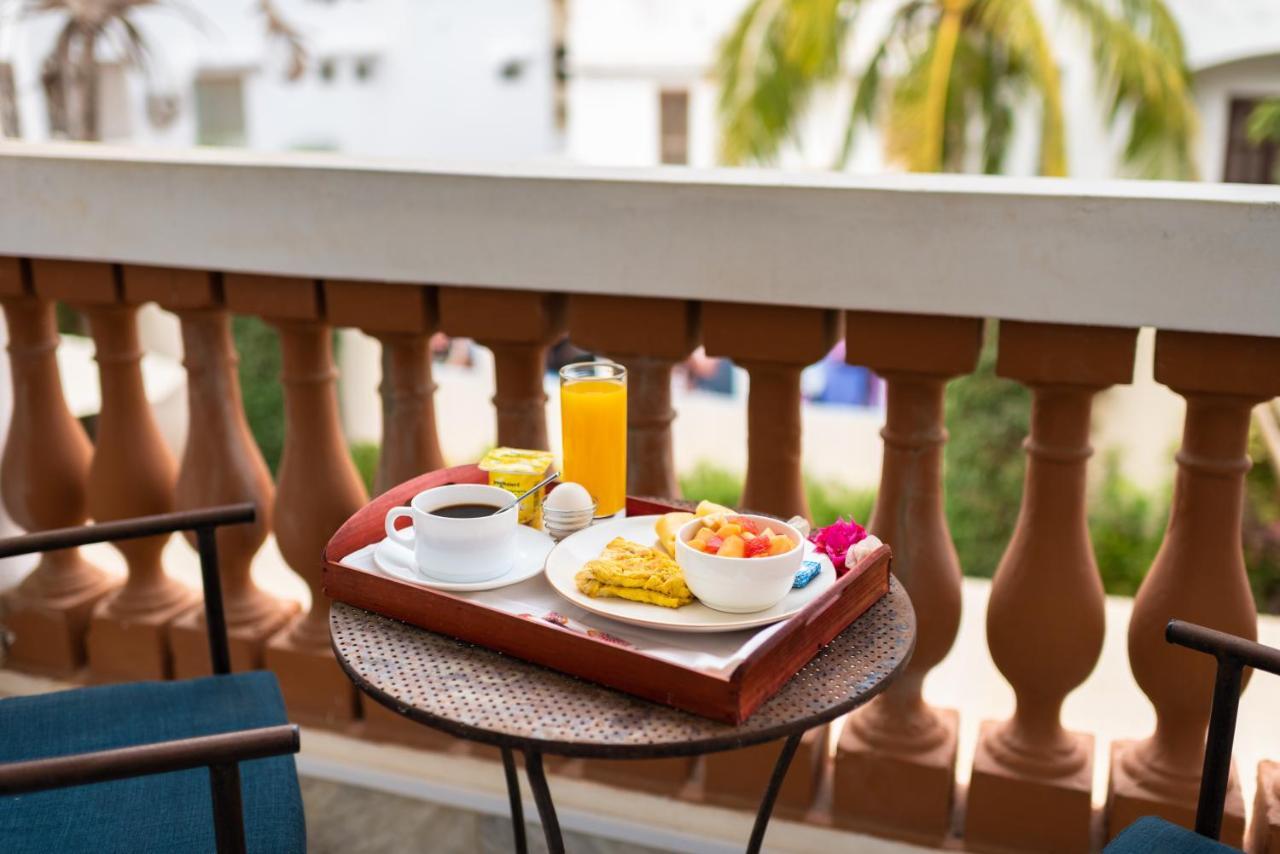 Le Lodge Des Almadies Dakar Exterior photo