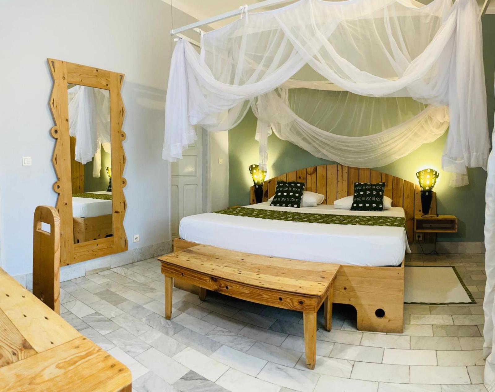 Le Lodge Des Almadies Dakar Exterior photo