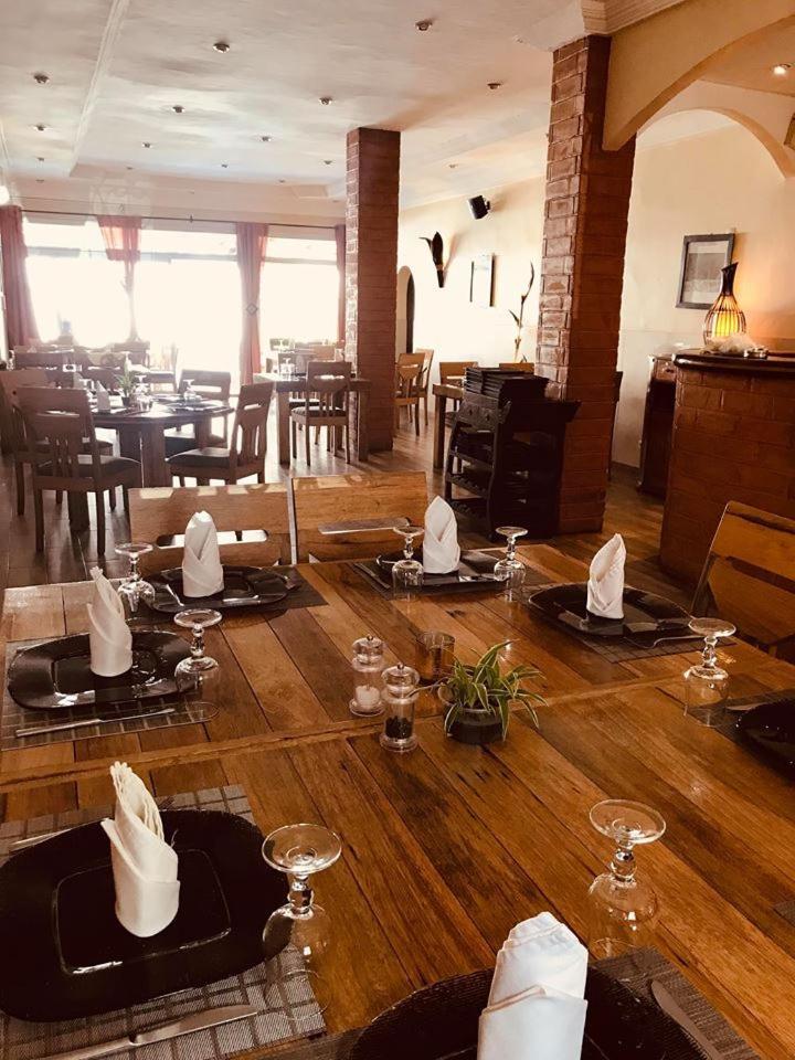 Le Lodge Des Almadies Dakar Exterior photo